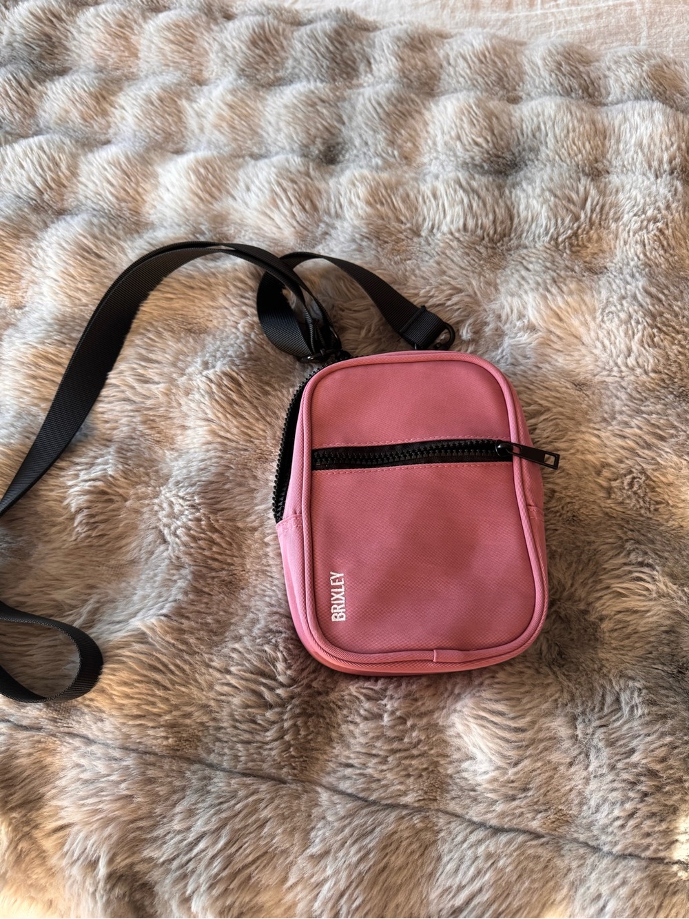 Pink Crossbody Sling Bag - Brixley, size medium